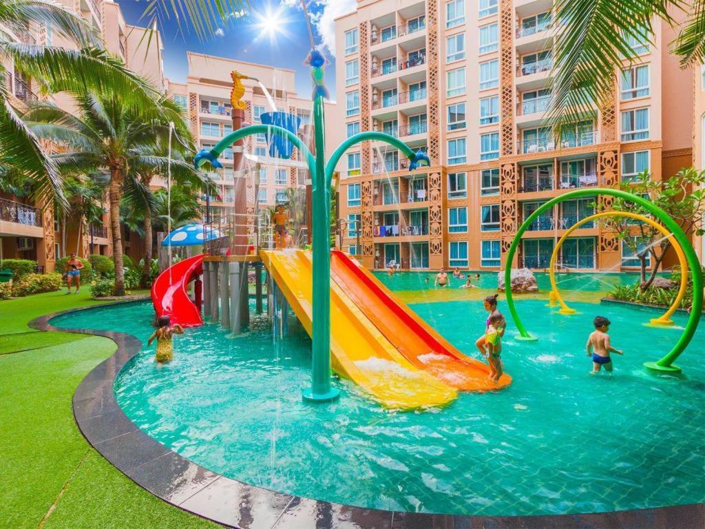 좀티엔 비치 Atlantis Waterpark 아파트 외부 사진